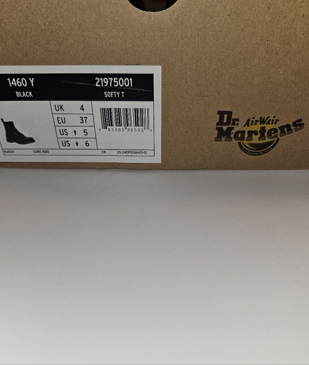 Dr Martens 1460 Y Black Leather Lace-Up Combat Ankle Boots Youth Sz 6 (W 7.5-8) - Picture 2 of 7